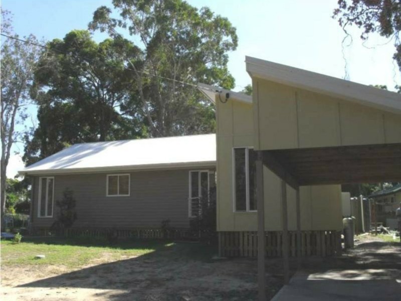 3 Parakeet Street, Macleay Island QLD 4184