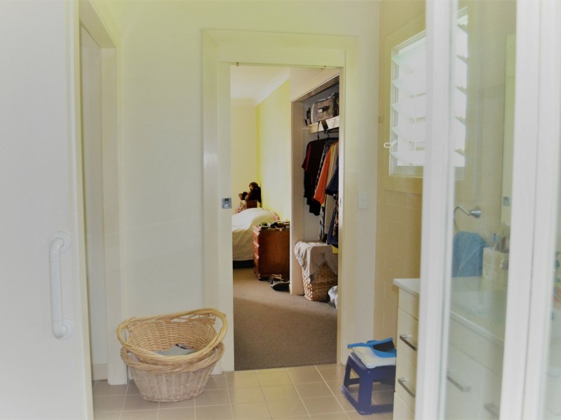 3 Parakeet Street, Macleay Island QLD 4184