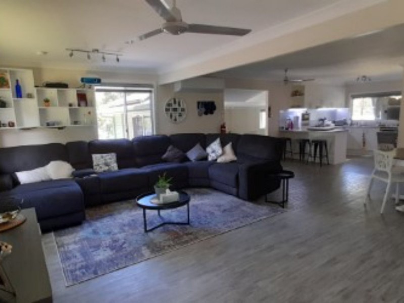 13-15 PIER HAVEN, Lamb Island QLD 4184