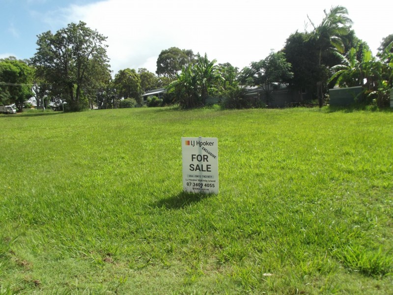 18 Betty Street, Macleay Island QLD 4184