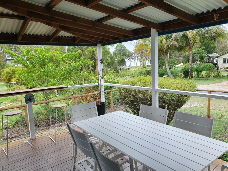 18 Undine Street, Macleay Island QLD 4184