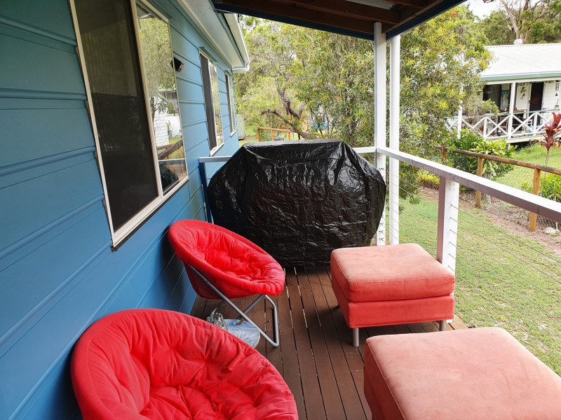 18 Undine Street, Macleay Island QLD 4184