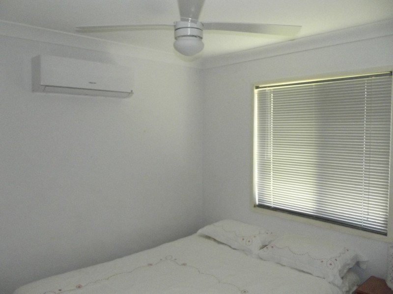 15 Francis Road, Macleay Island QLD 4184