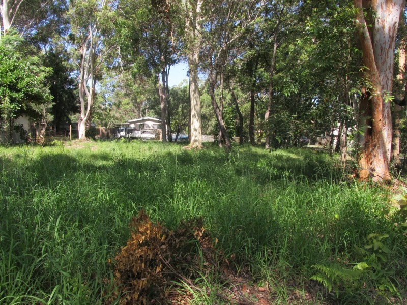 16 Arthur Street, Macleay Island QLD 4184