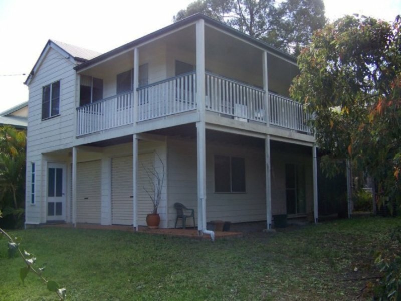 33 Orion Street, Macleay Island QLD 4184