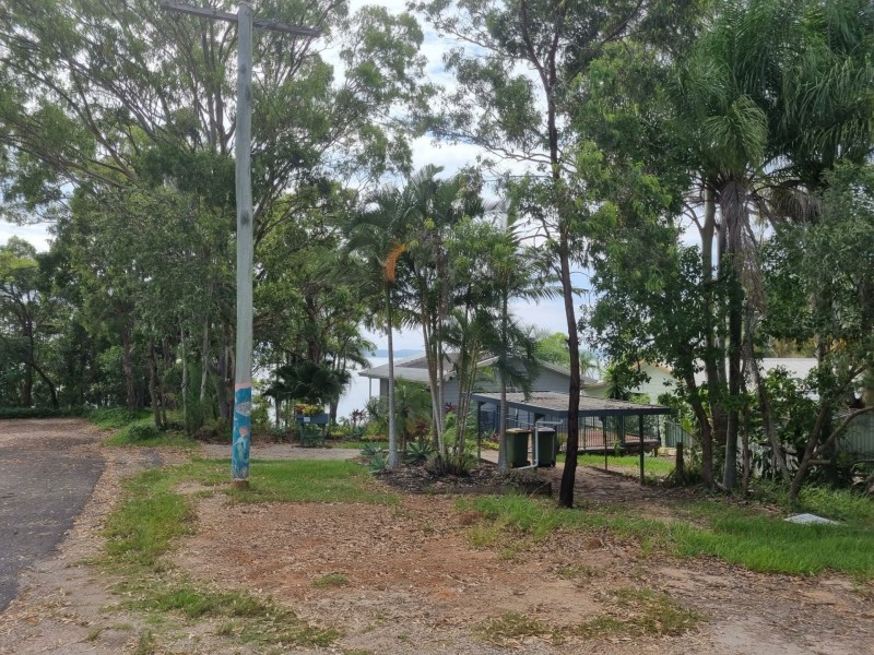 34 Jane Street, Macleay Island QLD 4184