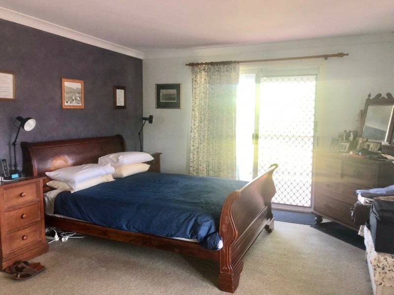 12 Camena Street, Macleay Island QLD 4184