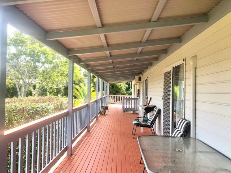 12 Camena Street, Macleay Island QLD 4184