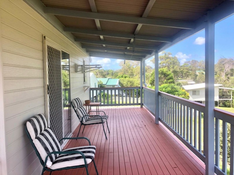 12 Camena Street, Macleay Island QLD 4184