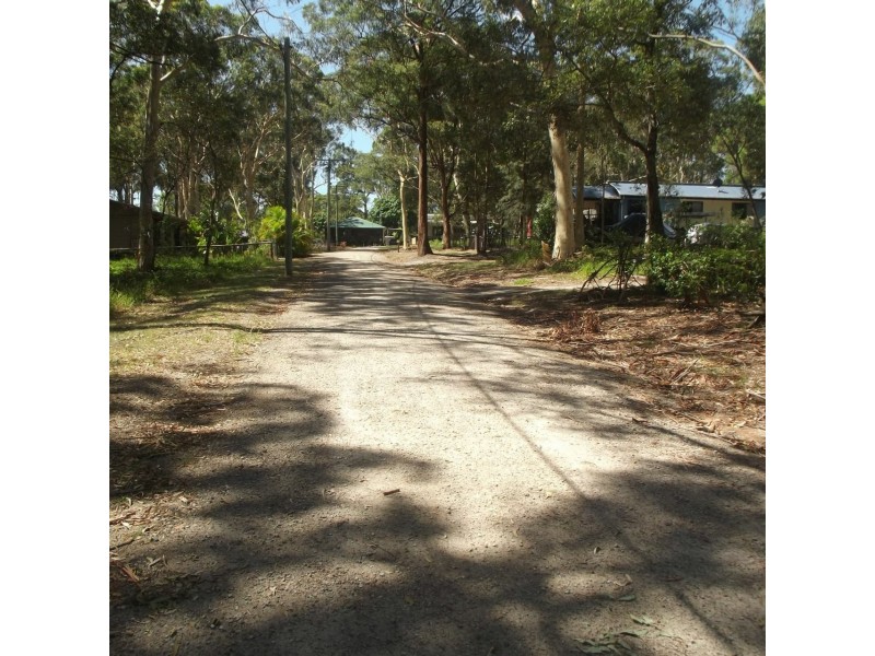 8 Brolga Street, Macleay Island QLD 4184