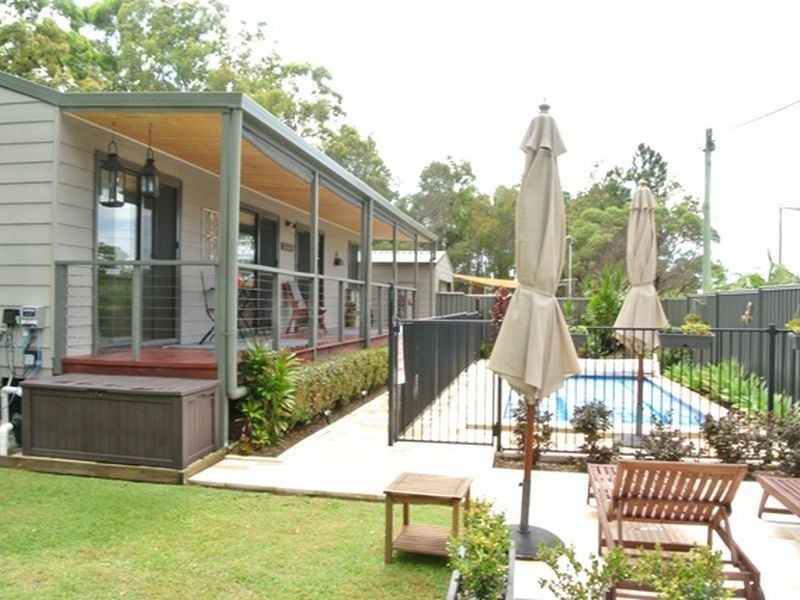 15 Sentosa Terrace, Macleay Island QLD 4184