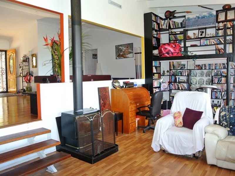 10 Kilto Lane, Macleay Island QLD 4184