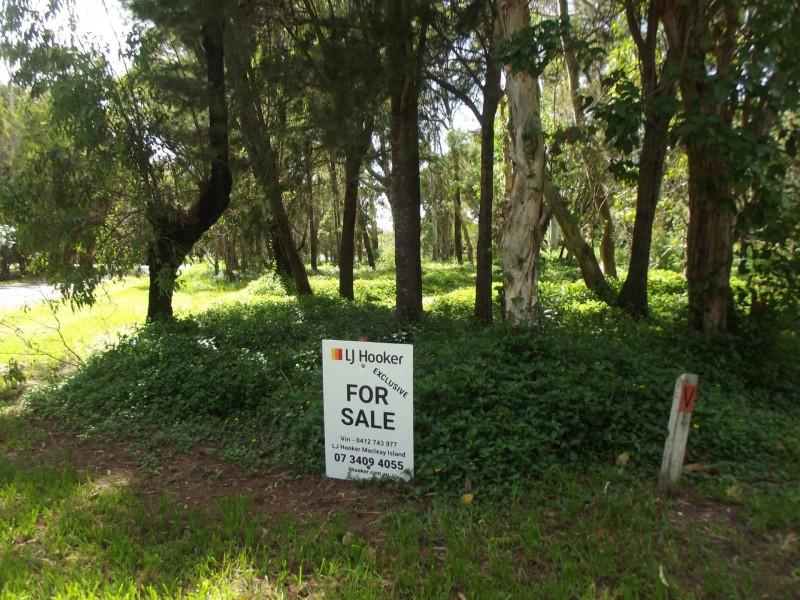 32-34 Nunkeri Drive, Macleay Island QLD 4184