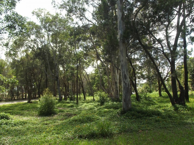 32-34 Nunkeri Drive, Macleay Island QLD 4184