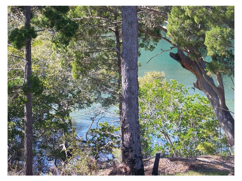 19-27 Cressy Street, Macleay Island QLD 4184