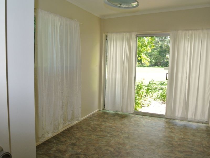 2 Alexander Street, Macleay Island QLD 4184