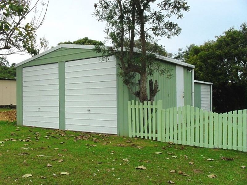 2 Alexander Street, Macleay Island QLD 4184