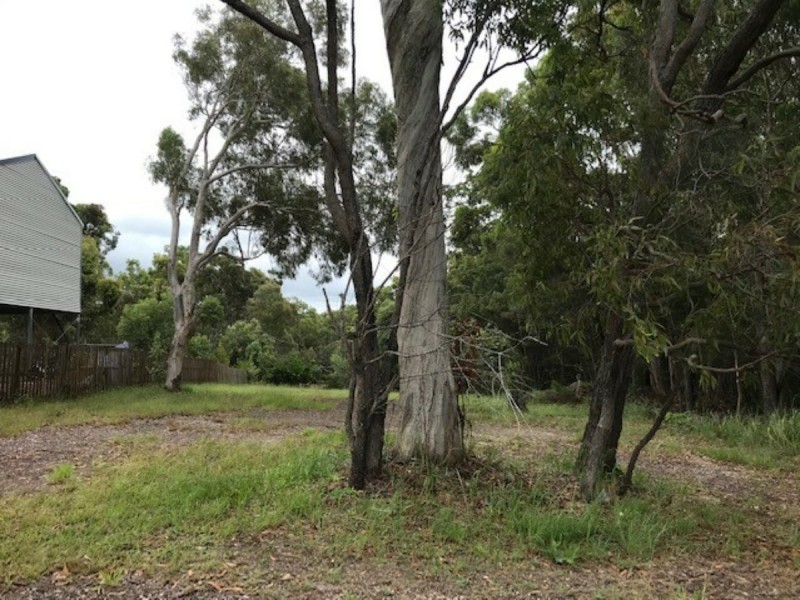 13 Ilya Street, Macleay Island QLD 4184