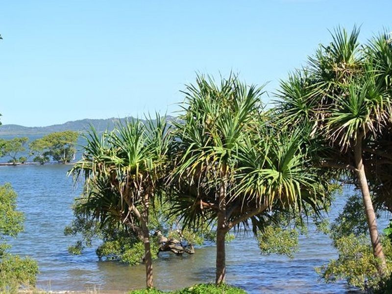 30 Coorong Street, Macleay Island QLD 4184