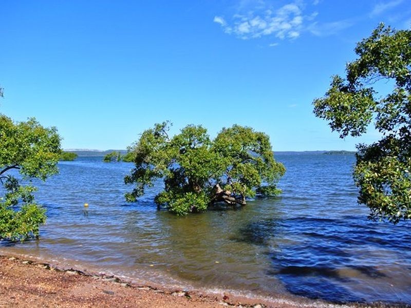 30 Coorong Street, Macleay Island QLD 4184