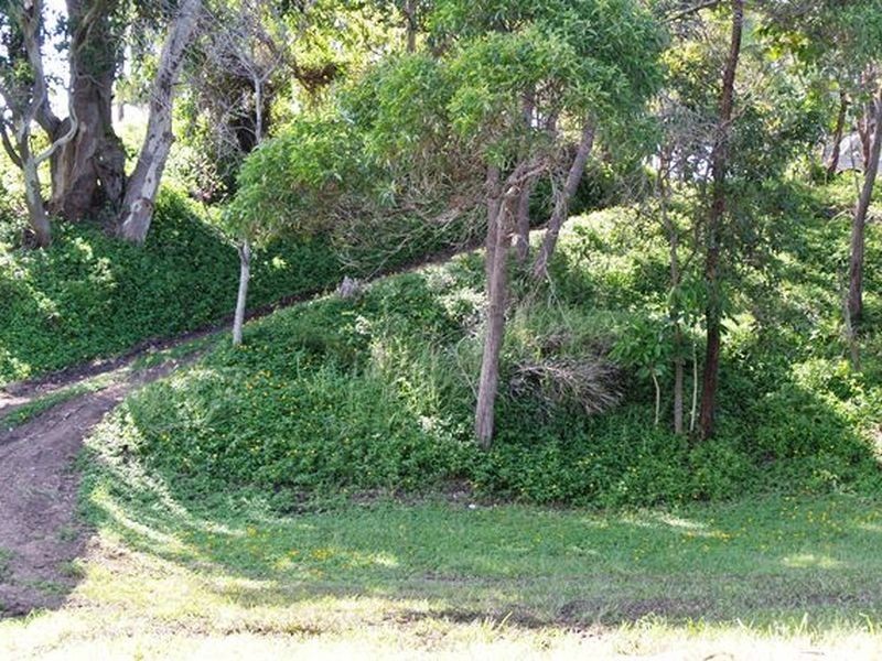 30 Coorong Street, Macleay Island QLD 4184