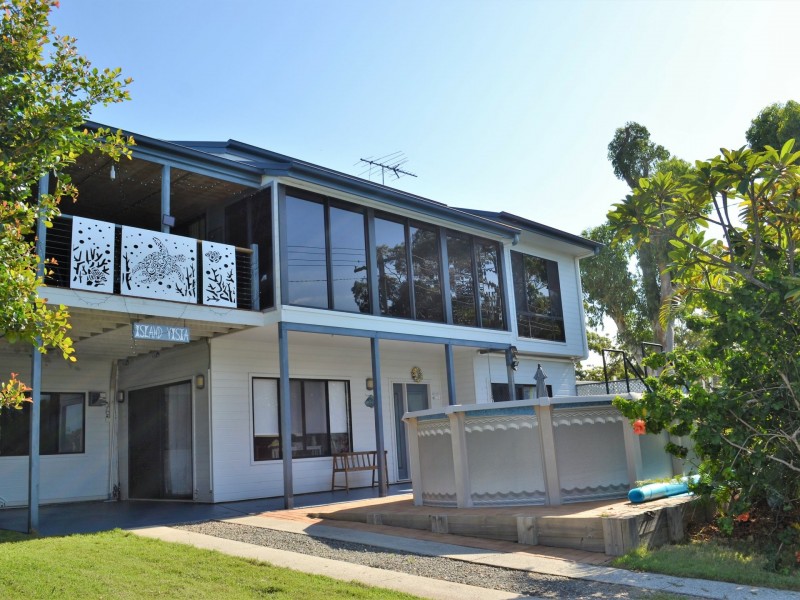 46 Barramundi Street, Macleay Island QLD 4184