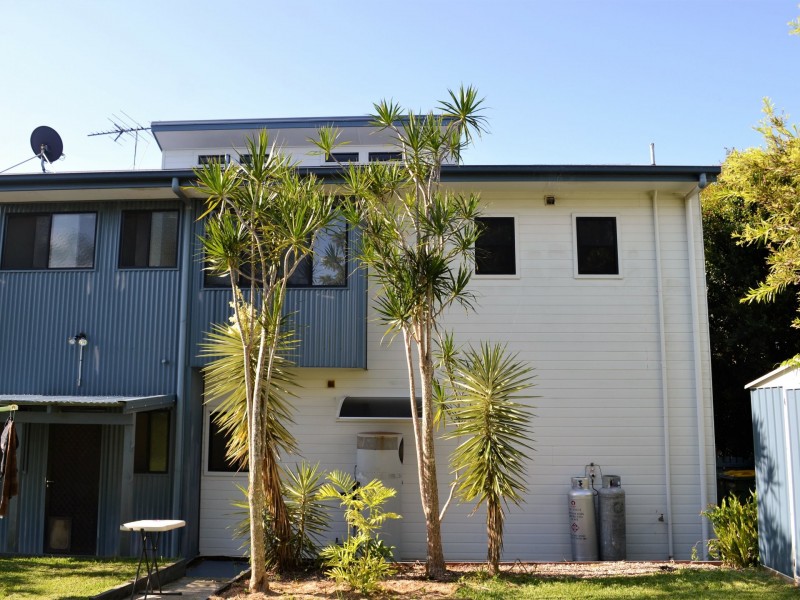 46 Barramundi Street, Macleay Island QLD 4184