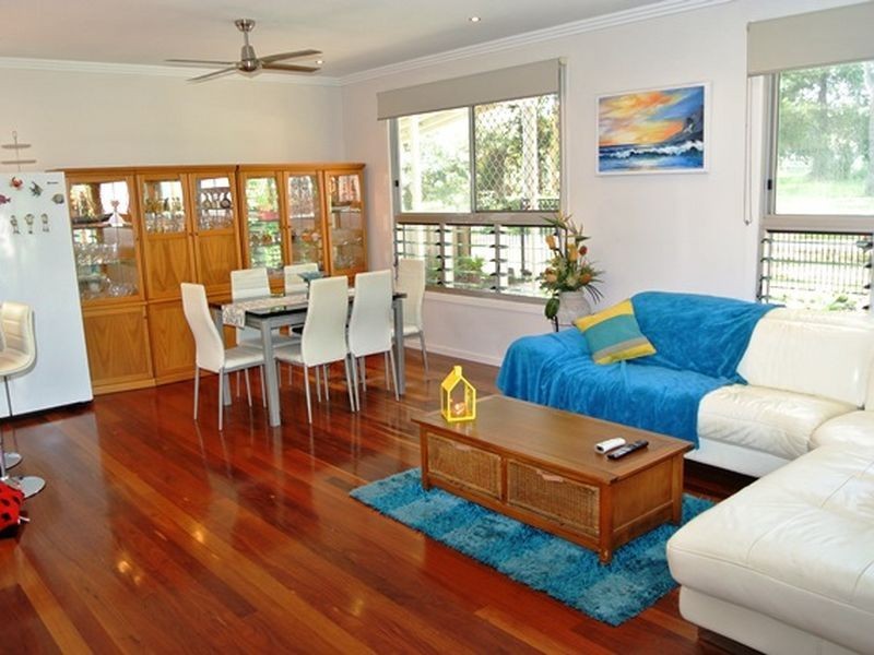 20 Tingara Street, Macleay Island QLD 4184