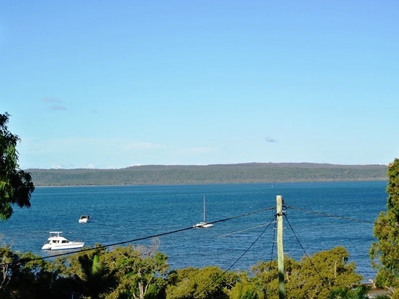 42 Beelong Street, Macleay Island QLD 4184