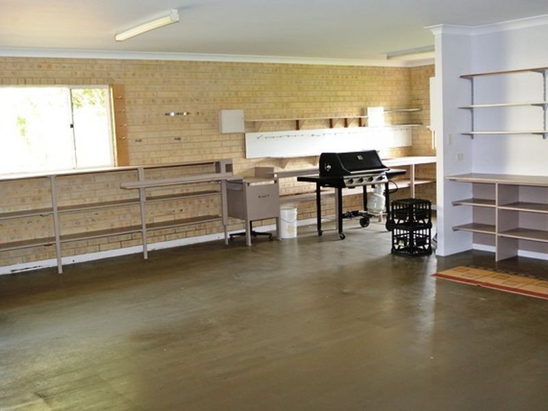 42 Beelong Street, Macleay Island QLD 4184