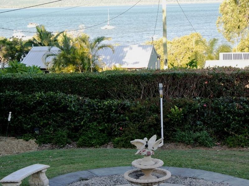 42 Beelong Street, Macleay Island QLD 4184