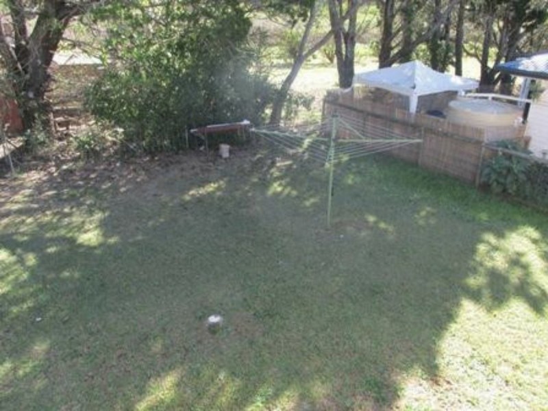 33 Lonicera Street, Macleay Island QLD 4184