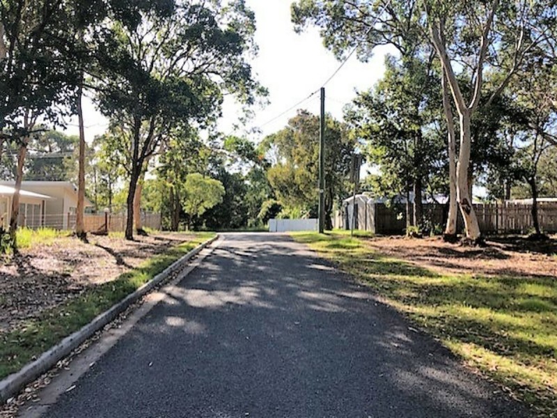 4 Tingara Street, Macleay Island QLD 4184