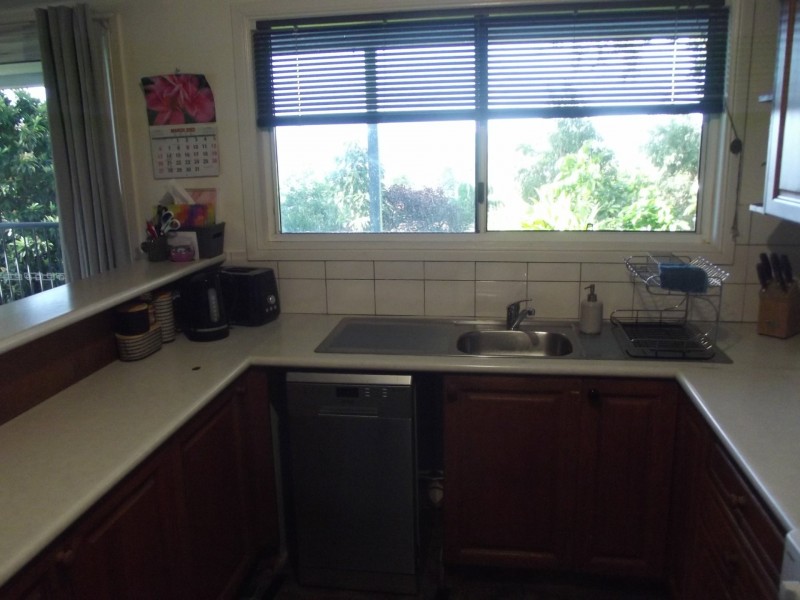 30 Blue Waters Crescent, Macleay Island QLD 4184