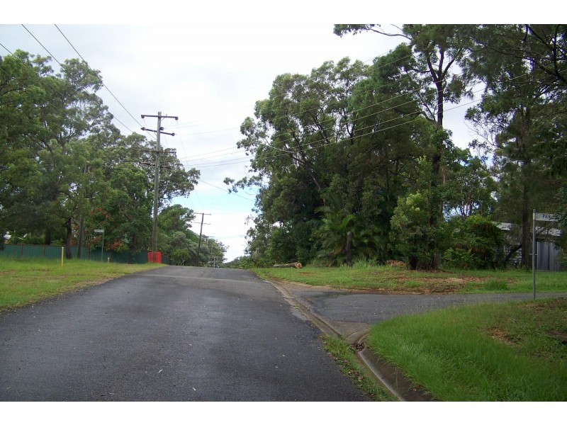 1 PIER HAVEN, Lamb Island QLD 4184