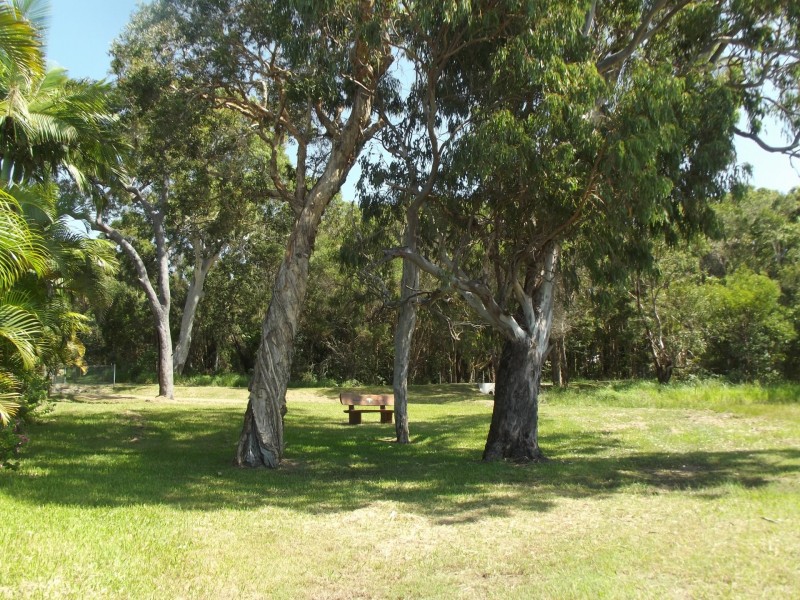 32 Morwong Street, Macleay Island QLD 4184