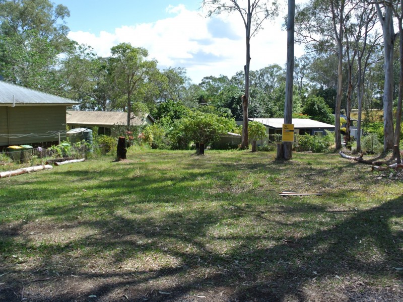 43 Halcyon Street, Lamb Island QLD 4184
