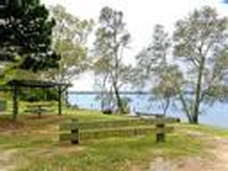 43 Halcyon Street, Lamb Island QLD 4184