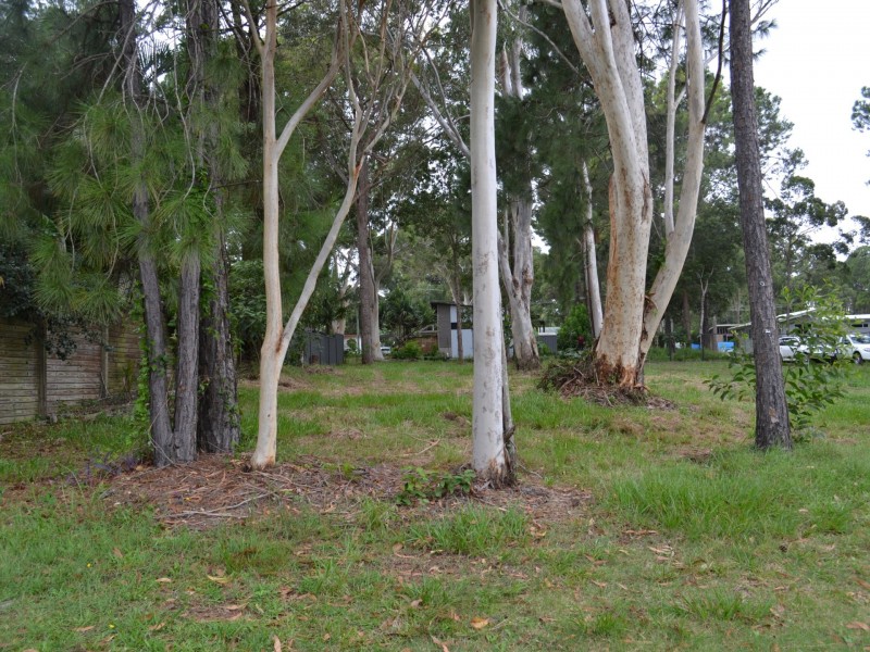 36 Arthur Street, Macleay Island QLD 4184