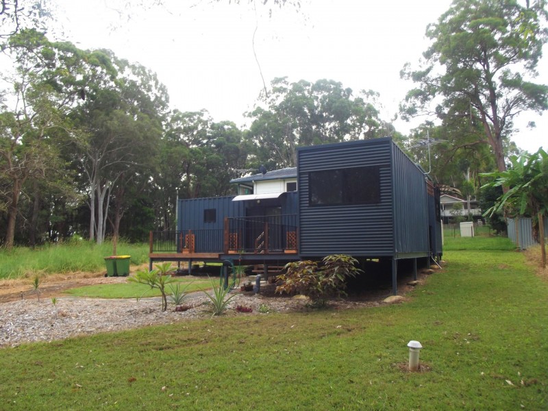 23 Sandpiper Parade, Macleay Island QLD 4184