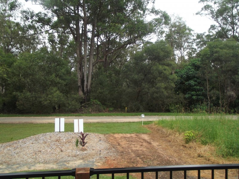 23 Sandpiper Parade, Macleay Island QLD 4184