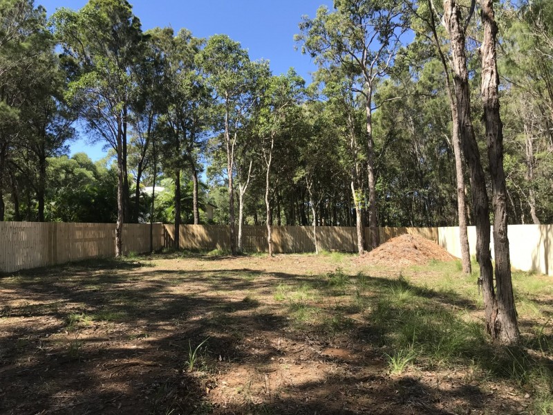 14 Devaney Street, Macleay Island QLD 4184