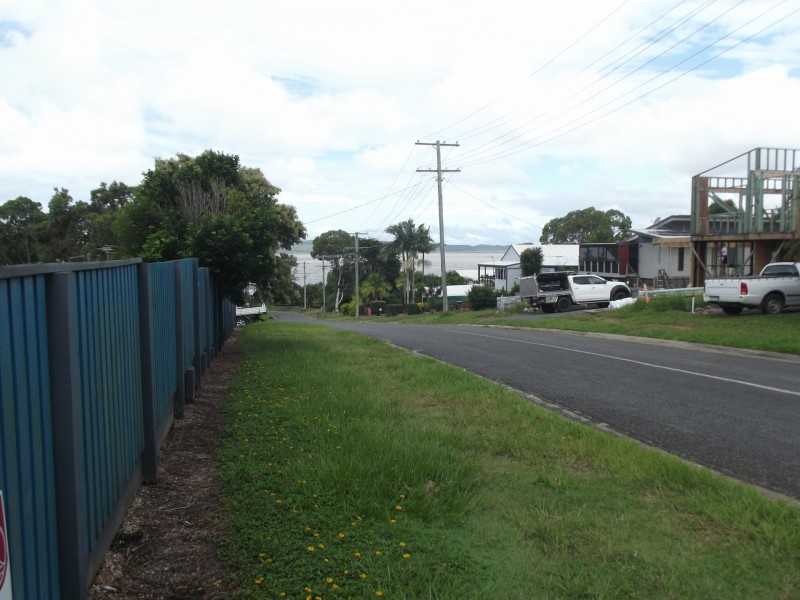 6 Ilya Street, Macleay Island QLD 4184