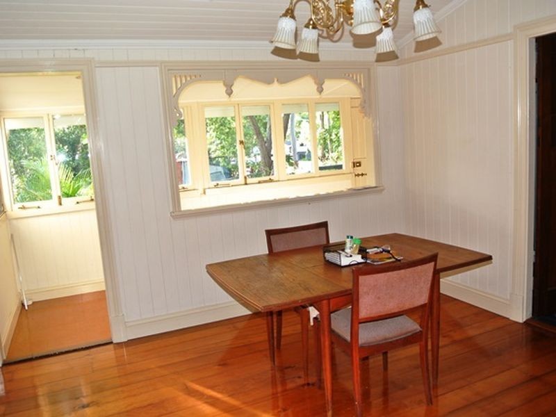 6 Blue Bay Crescent, Macleay Island QLD 4184