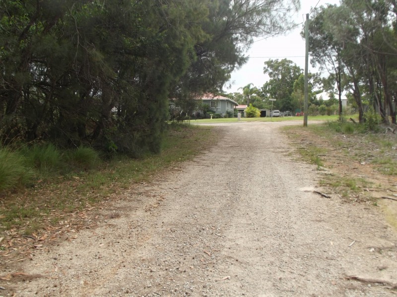 10 Matthew Street, Macleay Island QLD 4184