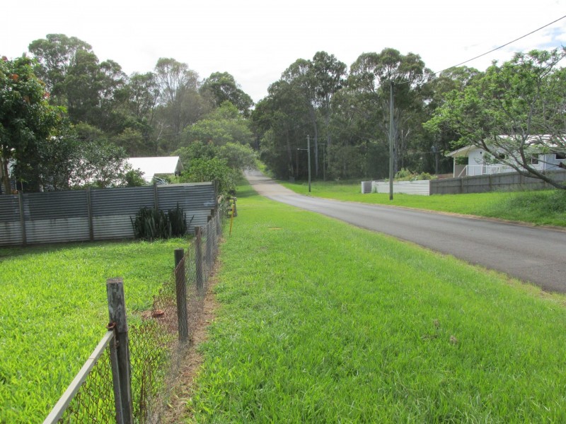 41 Lonicera Street, Macleay Island QLD 4184
