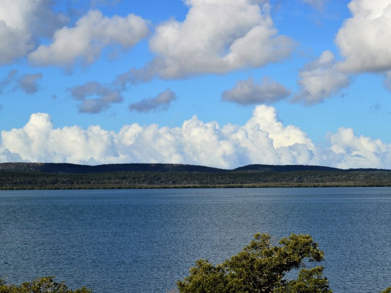 21 Blue Bay Crescent, Macleay Island QLD 4184