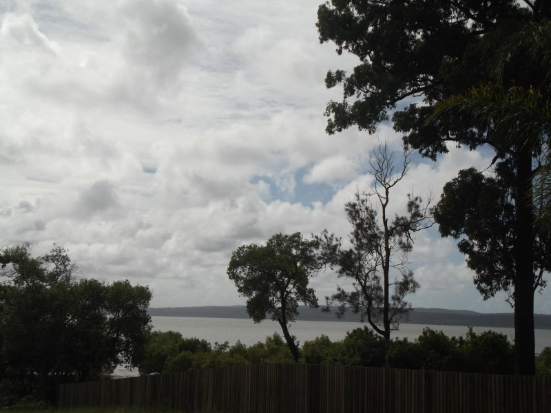 29 Calm Waters Crescent, Macleay Island QLD 4184