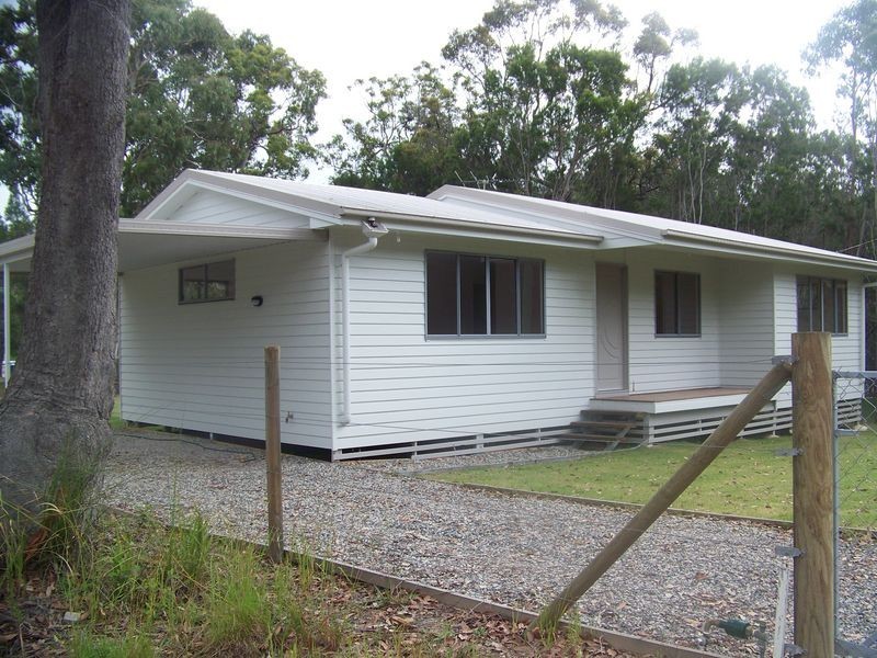 22 Cathy, Macleay Island QLD 4184