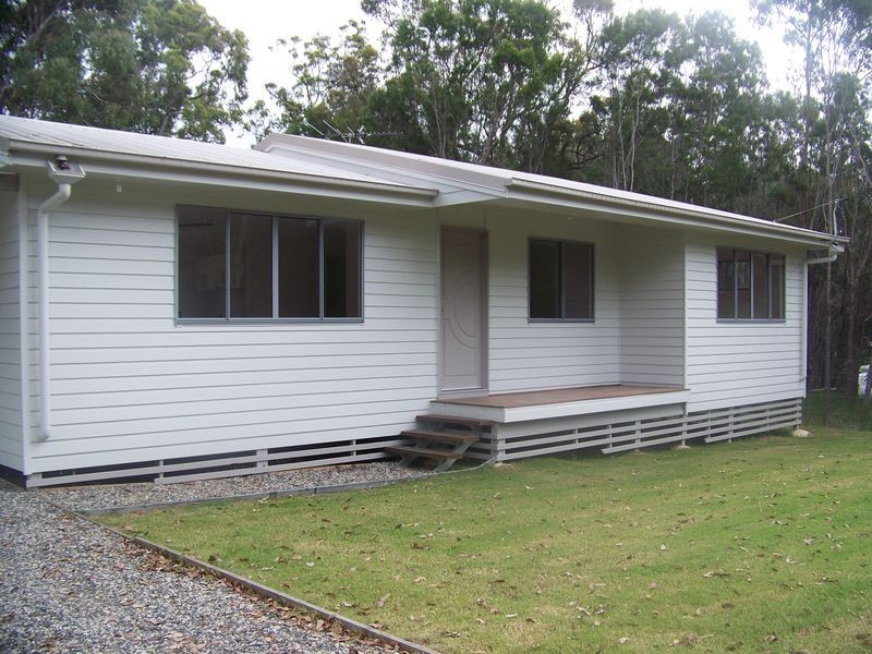 22 Cathy, Macleay Island QLD 4184